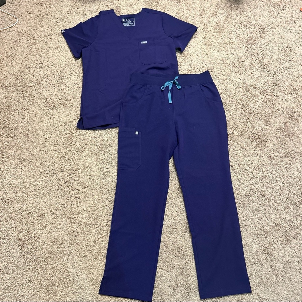 Figs purple blue set size medium. Catarina top Isabel bottoms